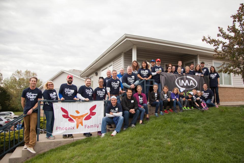 Once a year, IMA associates across the country team up for I Make a Difference Day.