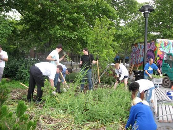 Volunteers at New York Garden