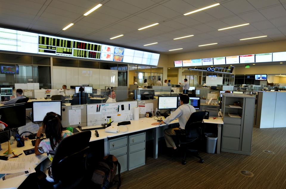 In this high-tech room, marketing professions negotiate the sale and transportation of Devon's oil, natural gas and associated liquids.