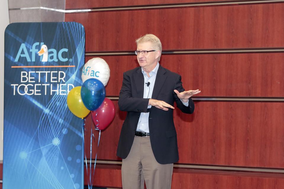 Executive Vice President and Chief Financial Officer Fred Crawford speaks at a Talk the Talk with Leadership session.