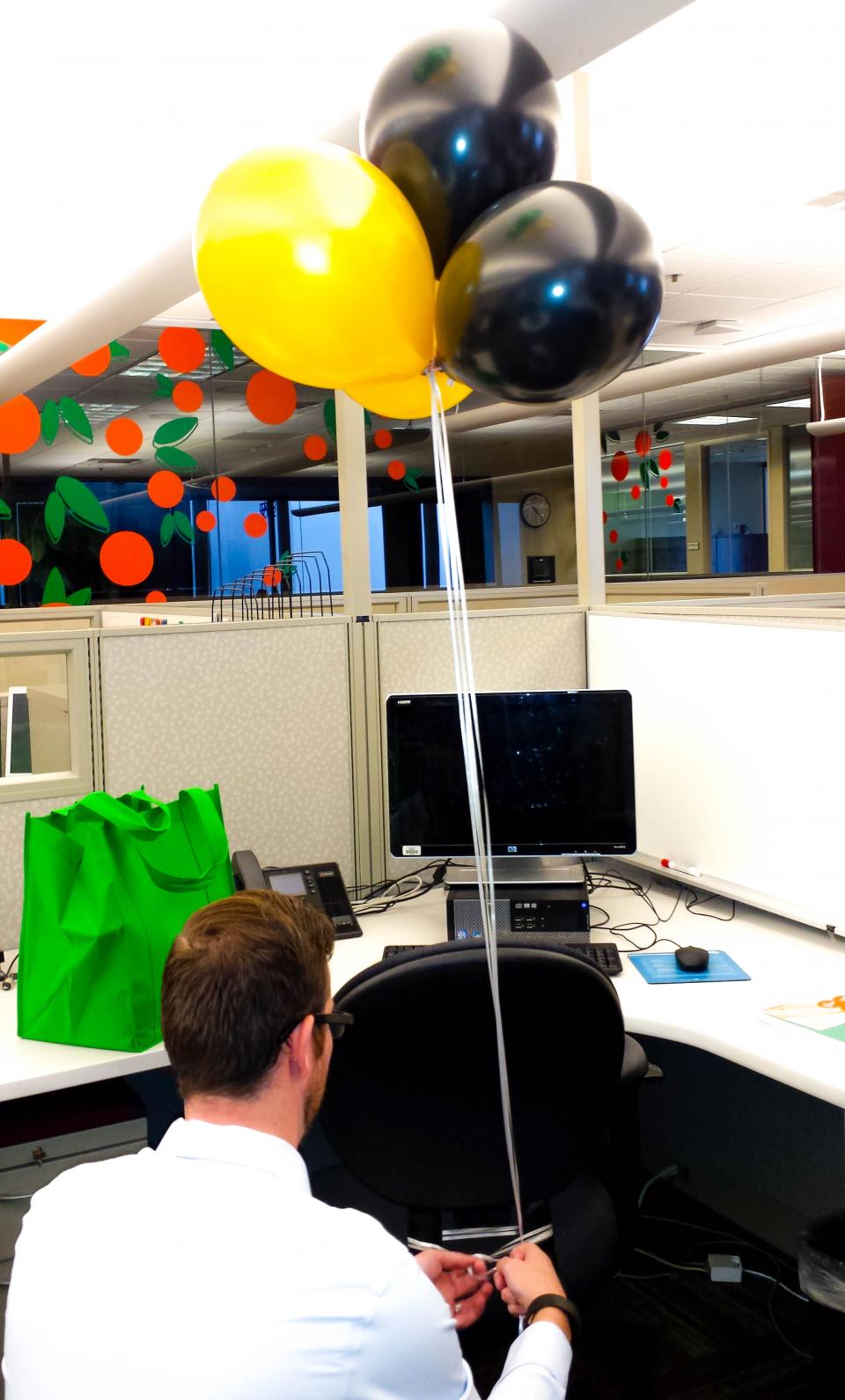 We welcomed interns by decorating their cubes with balloons in their college colors!