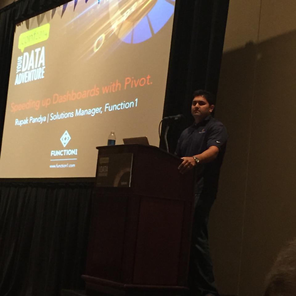 Rupak Pandya presents in front of a large crowd at Splunk's 5th annual .conf!