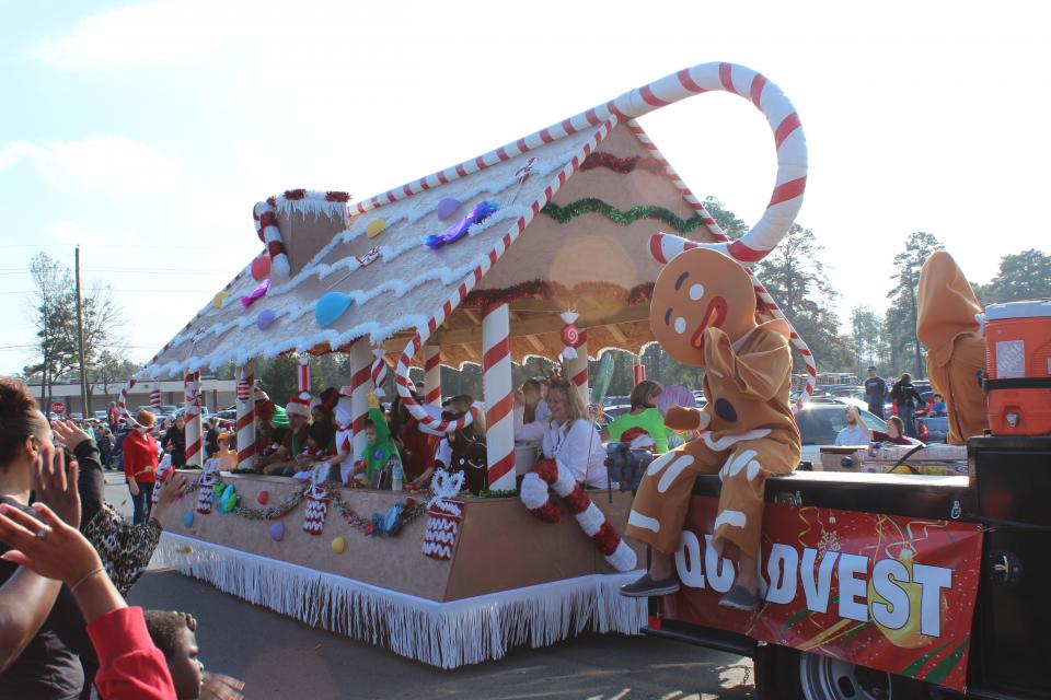 Quadvest Christmas Parade Float 2014